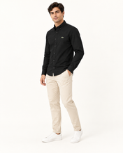 Cargar imagen en el visor de la galería, Camisa Lacoste Slim Fit Negro