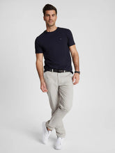 Cargar imagen en el visor de la galería, Polo Tommy Hilfiger Azul Navy - Store In Perú