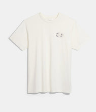 Cargar imagen en el visor de la galería, Camiseta Coach Signature Gradient
